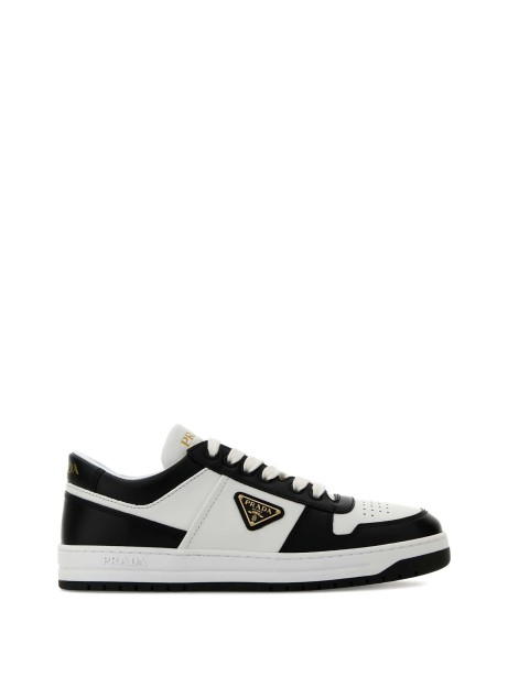 Sneaker in pelle bianco nero con logo