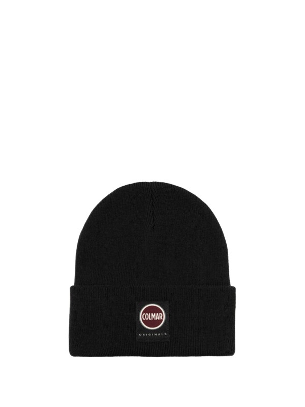 Cappello nero con risvolto Cappello nero con risvolto