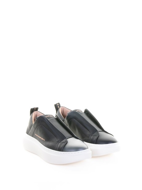 Sneaker Wembley slip on nera 2