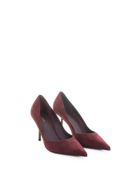 Bella Pumps in Cherry Velvet 2