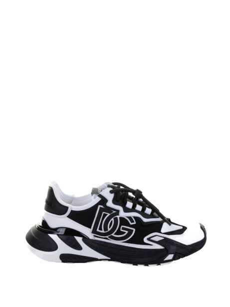 Sneaker in tessuto nera e bianca