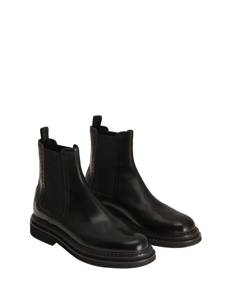 Black calfskin ankle boot