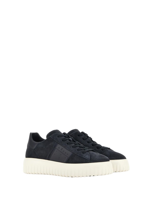 Sneakers in pelle liscia nera