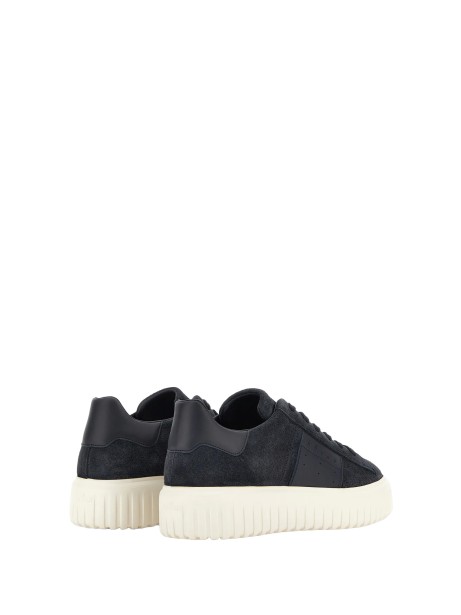 Sneakers in pelle liscia nera