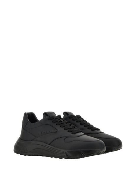 Sneakers in pelle liscia nera