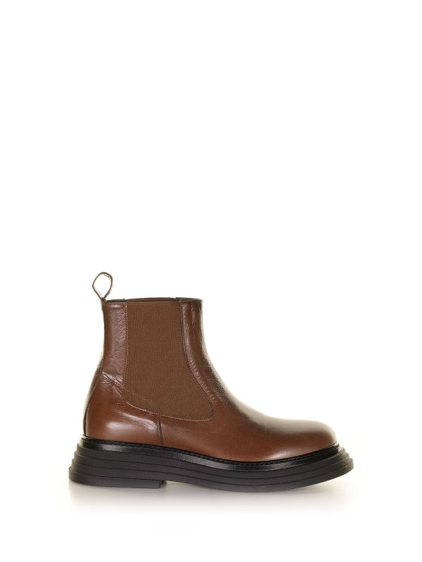 Beatles Dakota in chocolate leather