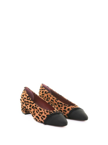 Leopard Suede Pumps 2