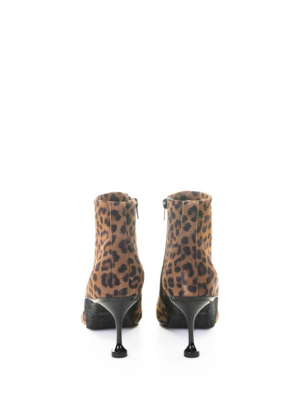 Stivaletto alla caviglia in suede maculato con zip posteriore