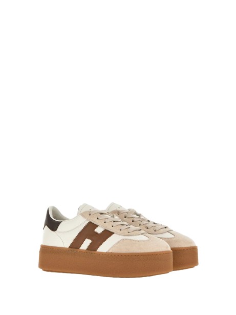 Sneakers in pelle scamosciata avorio beige e marrone 2