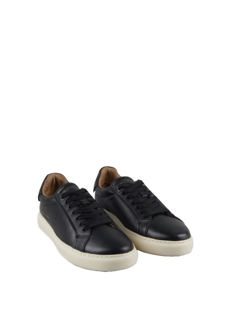 Sneaker Soho nera in pelle