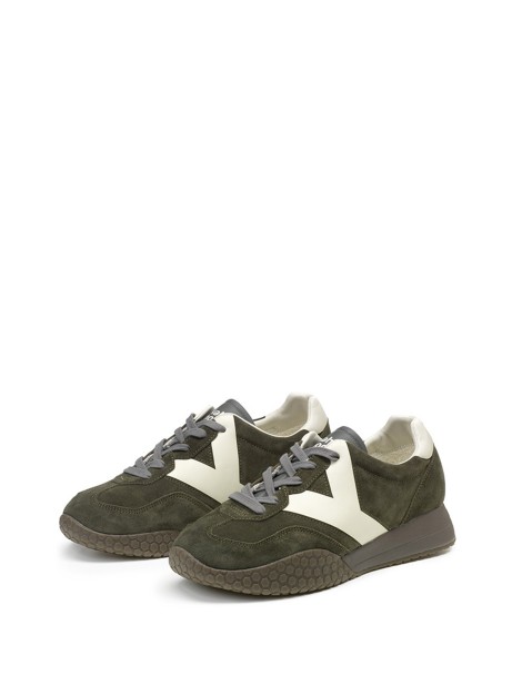 Sneakers uomo verde in suede 2
