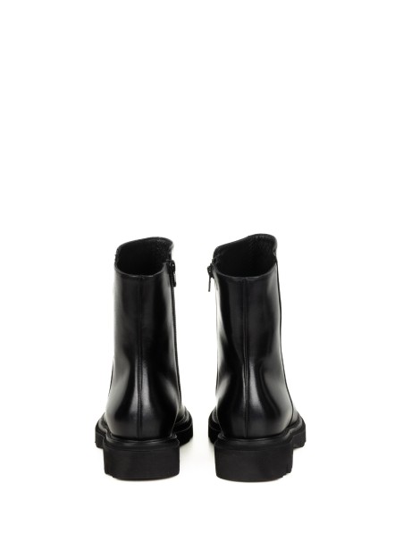 Women's Black Nappa Ankle Boot with Zip