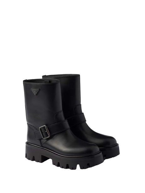 Stivaletti in pelle con logo 2