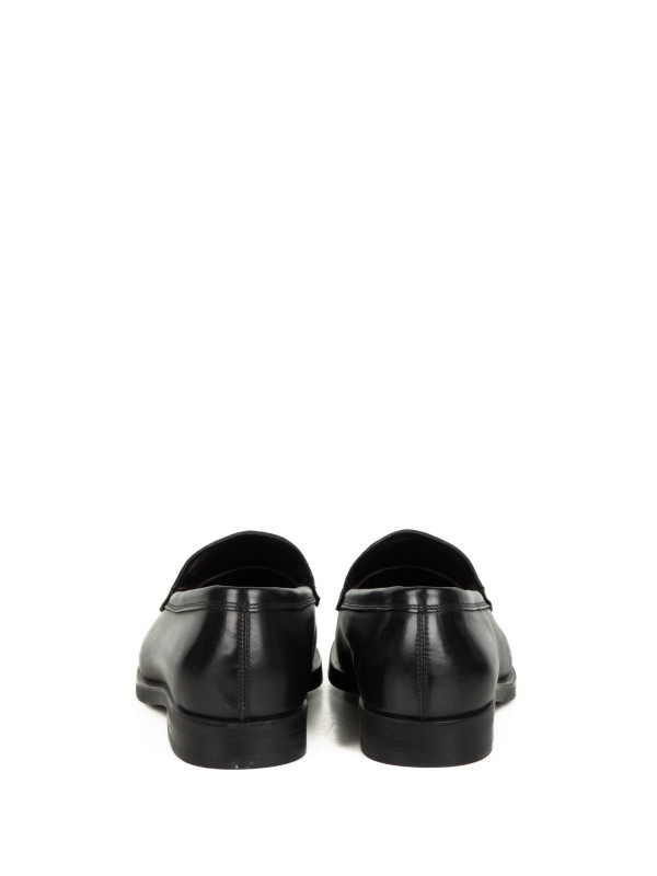 Moccasin in Black Leather