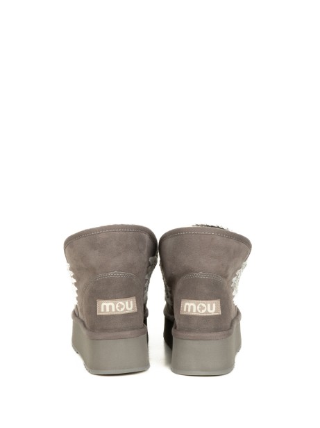 Stivaletto Eskimo plateau in montone double-face con cuciture in lana