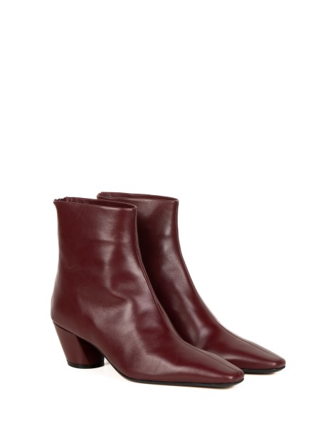 Stivaletto bordeaux in pelle con tacco 2