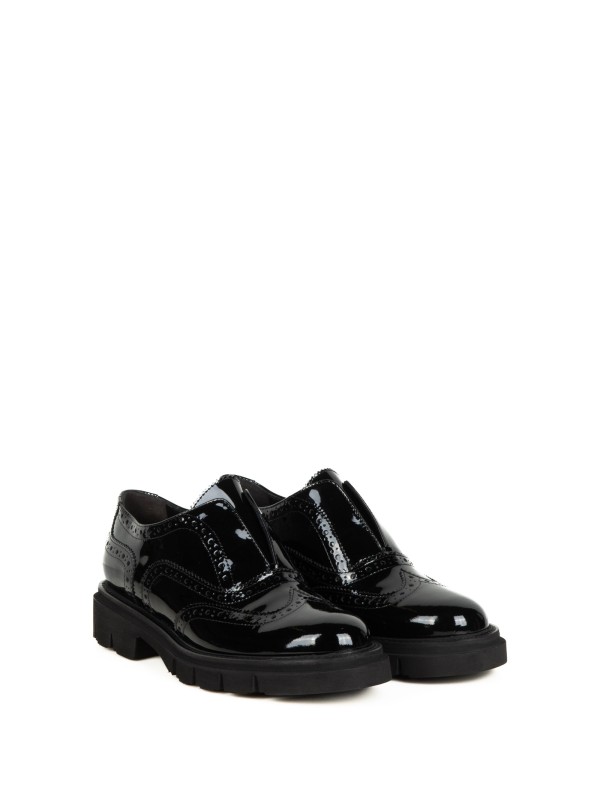Women's Oxford in Black Patent Leather