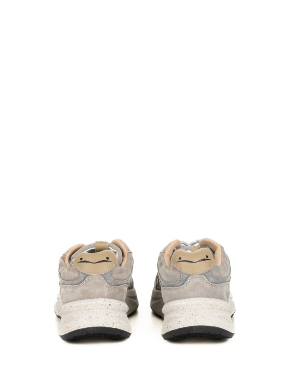 Sneaker greige in nabuk