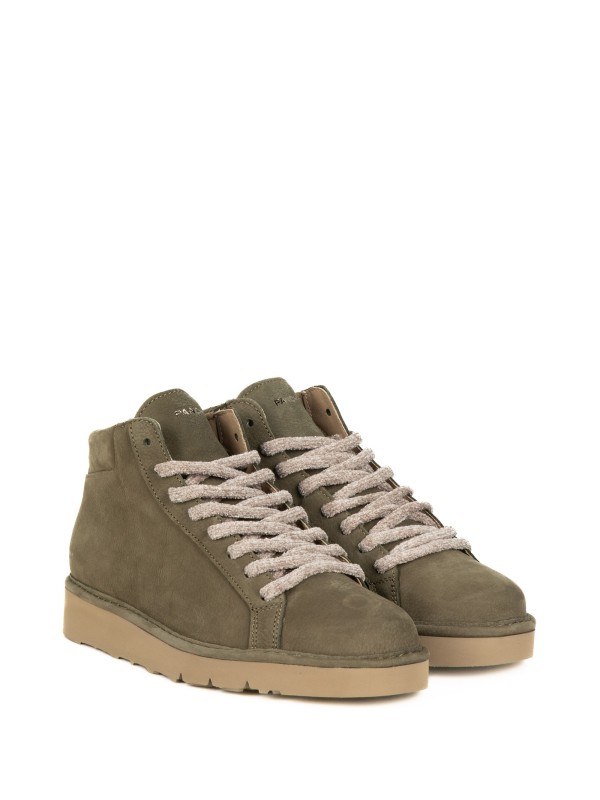 P007 men's suede boot lined in military green microfiber