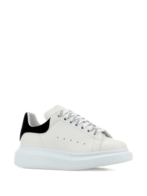 Sneaker Donna Alexander McQueen in Pelle con Dettagli in Camoscio