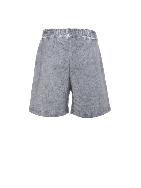 Bermuda with contrasting detail