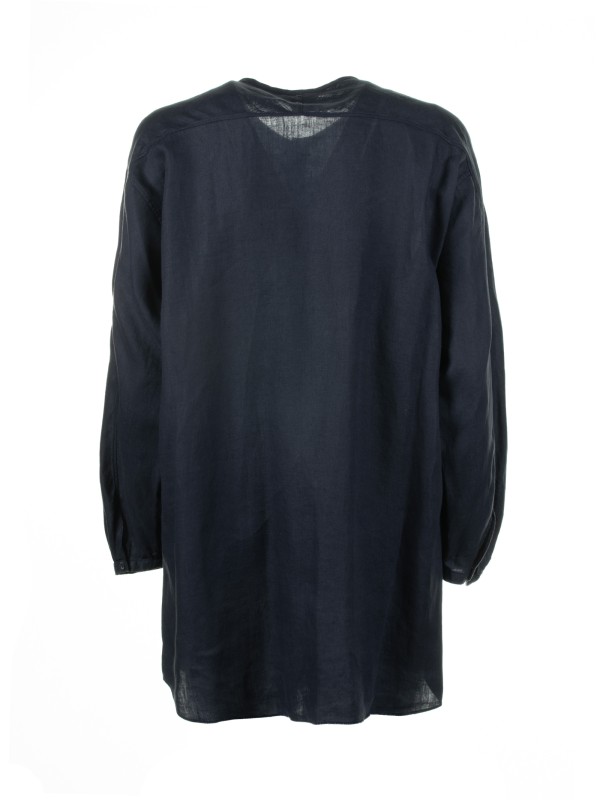 Camicia azzurra lunga