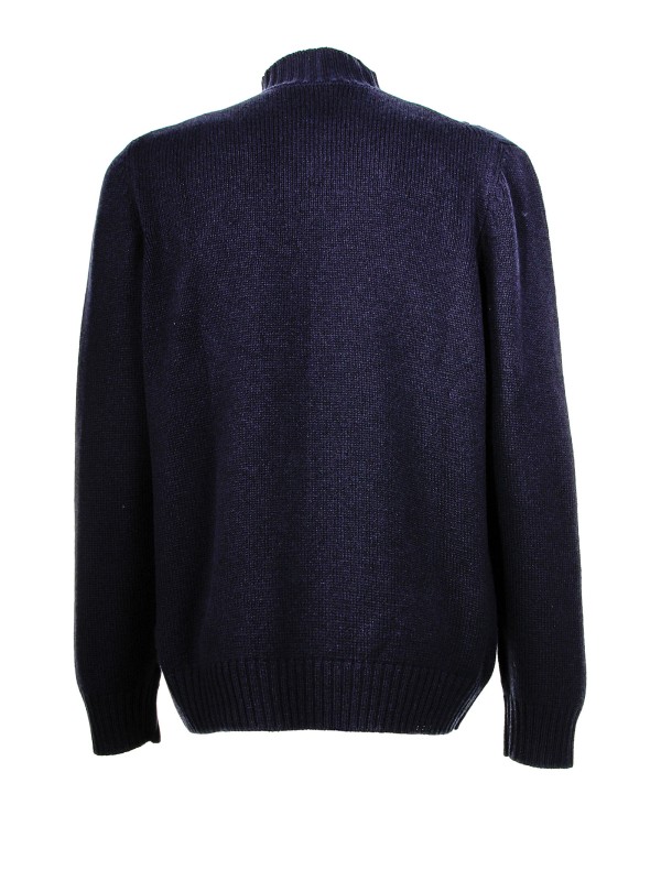 Turtleneck with braided details