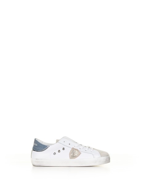 Sneaker bassa Kids con tallone blu Sneaker bassa Kids con tallone blu