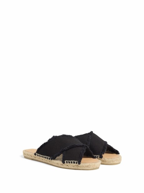 Black Palmera slipper with cross 2