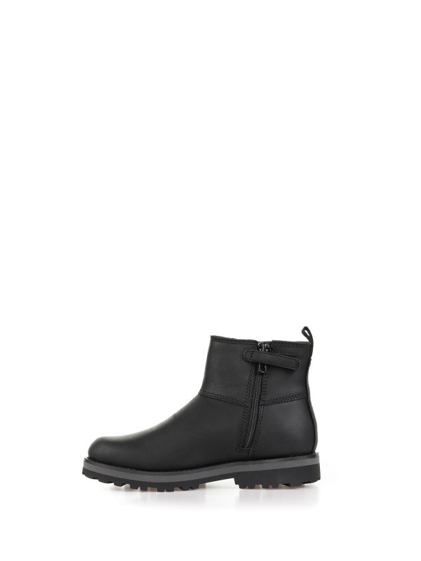 Ankle boots with strap