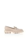 Mocassino in pelle con suola track