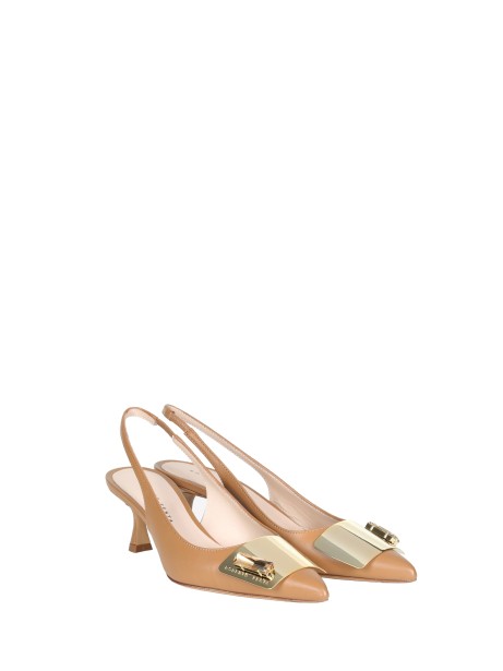 Chanel slingback in softy camel with plaque accessory 2