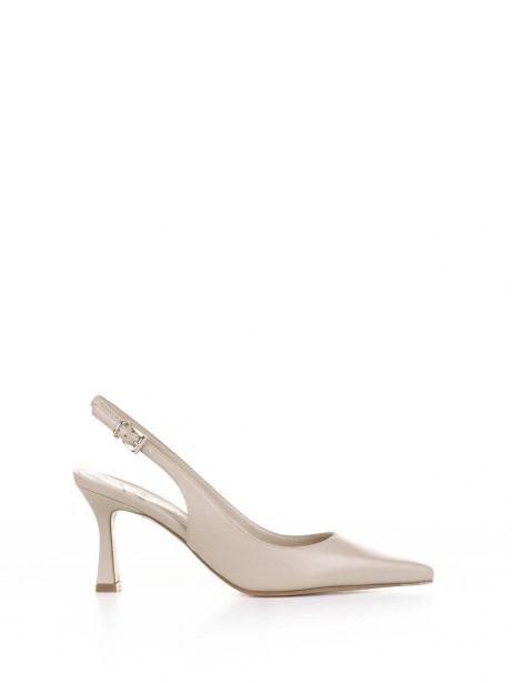 Chanel Slingback in nappa nude