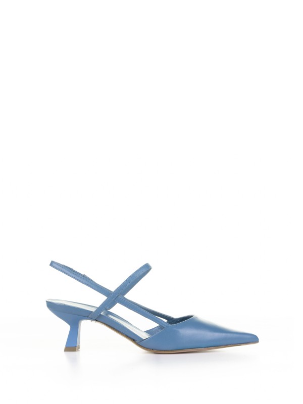 Chanel slingback in nappa azzurro con cinturino Chanel slingback in nappa azzurro con cinturino