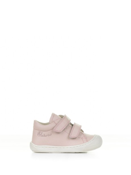 Pink leather first steps shoes