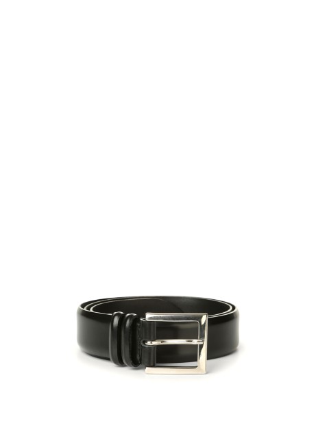 Black leather belt