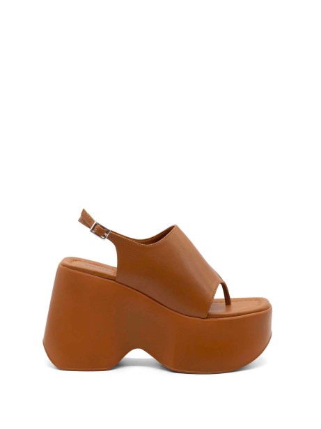 Tobacco leather flip-flops with wedge