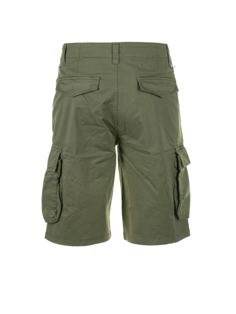 Bermuda Freeport military green with pockets 2