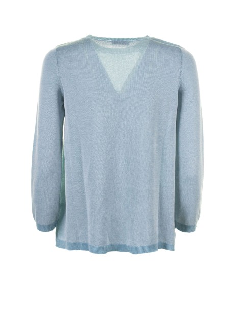 Light blue long-sleeved shirt 2