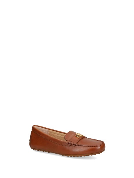 Moccasin in tan leather