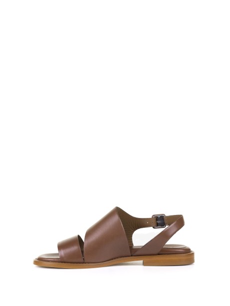 Sandalo basso marrone in pelle