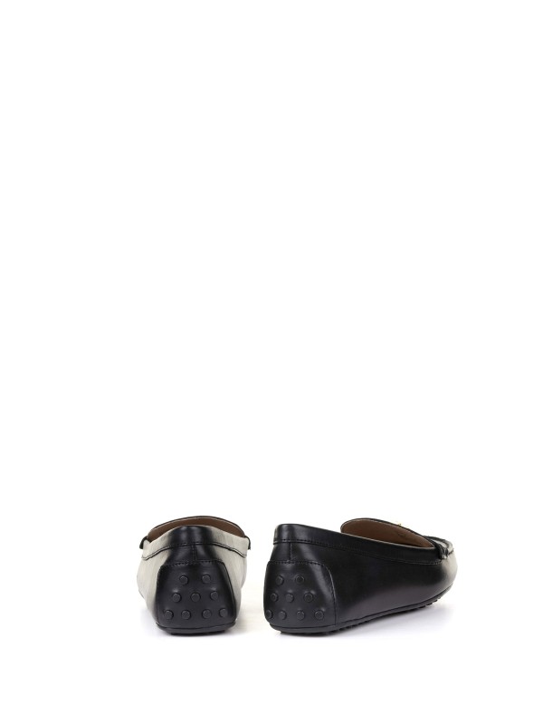 Mocassino gommino nero in pelle con placca logo