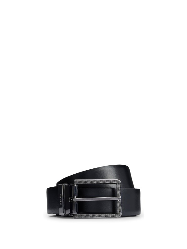 Leather belt with logo buckle Leather belt with logo buckle