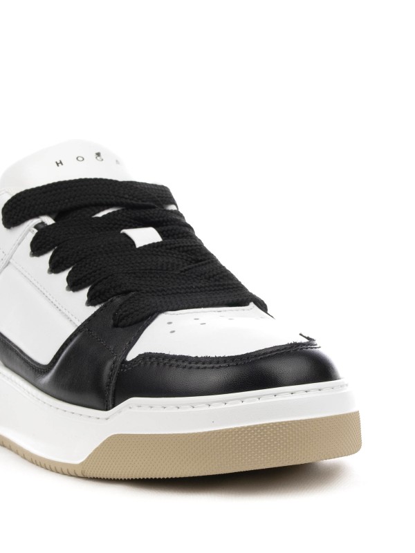 H667 Chamallow leather sneakers