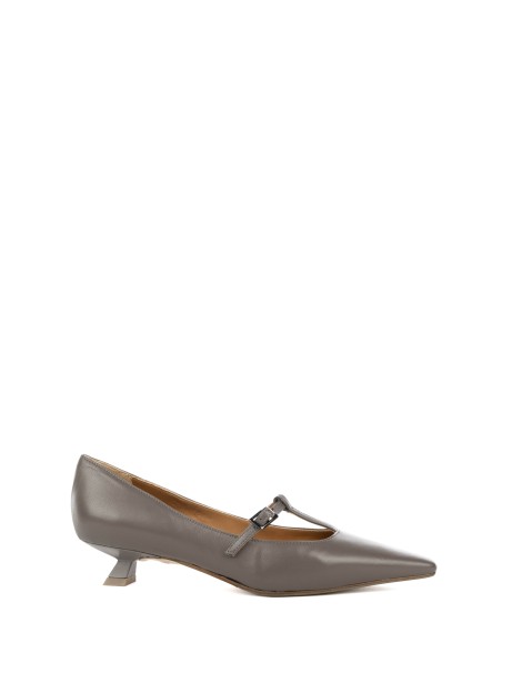 Ballerinas in taupe leather with strap