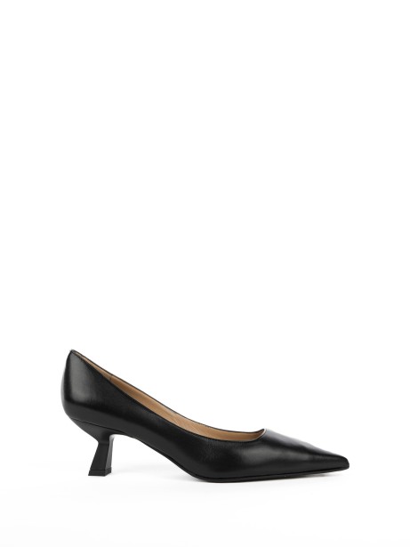 Arnet Pumps in black leather