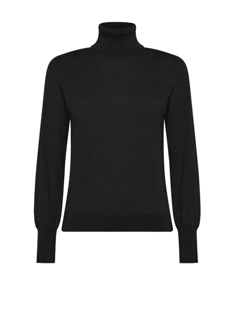 Black Turtleneck in Merino Wool