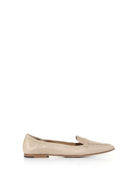 Ava loafer in nappa leather with fringes