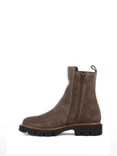 Beatles Mud Suede