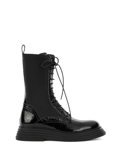 Black leather ankle boot with laces